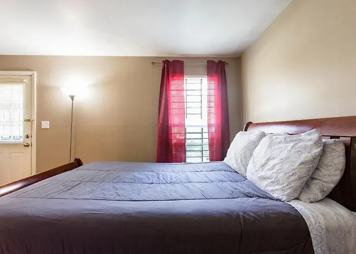 Triph - Townhouse, Ev Charger, Off Street Parking Apartment Pittsburgh