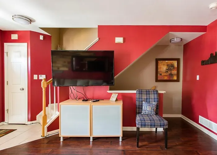 Triph - Townhouse, Ev Charger, Off Street Parking * Pittsburgh